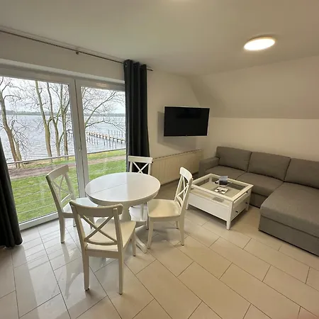 Mit Schleiblick 20 * Rabenkirchen-Faulück