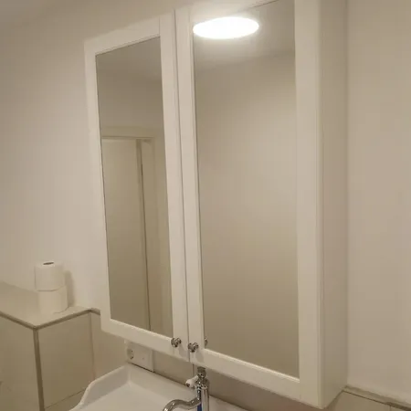 Mit Schleiblick 20 شقة